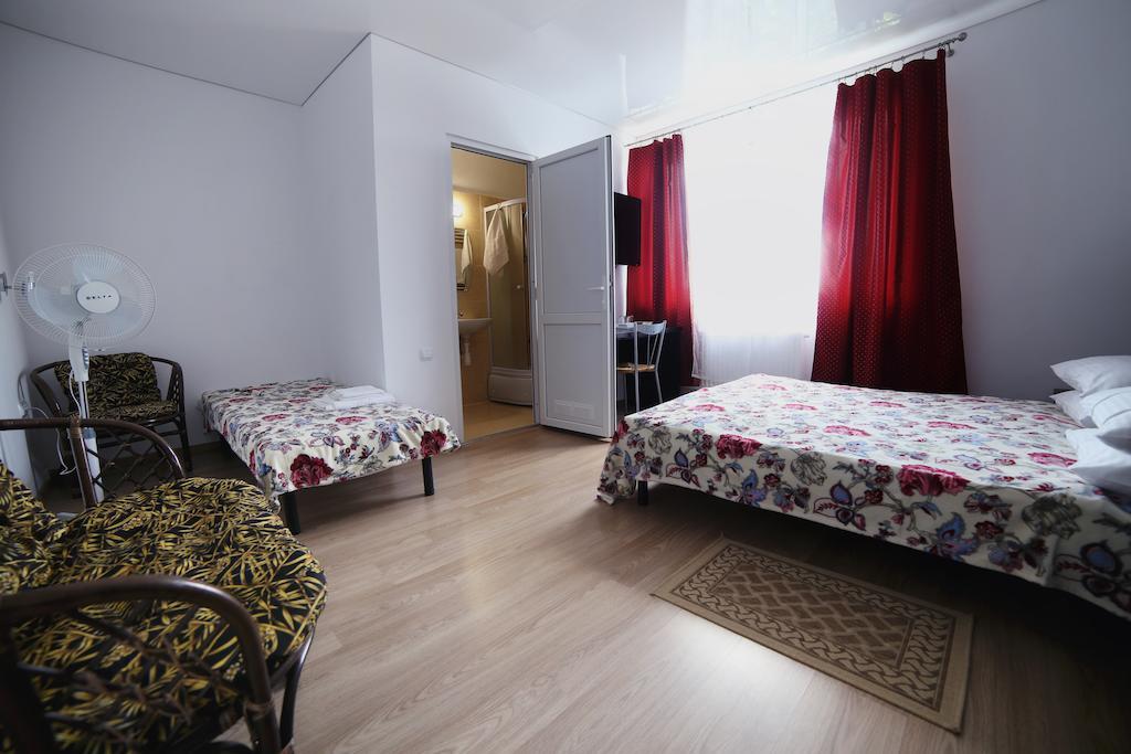 Villa Elena Yanoshi الغرفة الصورة